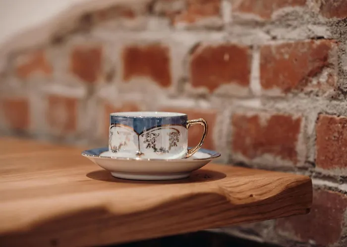 Frau Kunni - Café Und Appartement *