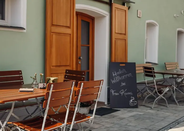 Frau Kunni - Café Und