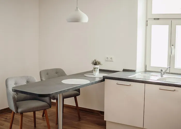 Frau Kunni - Café Und Appartement *