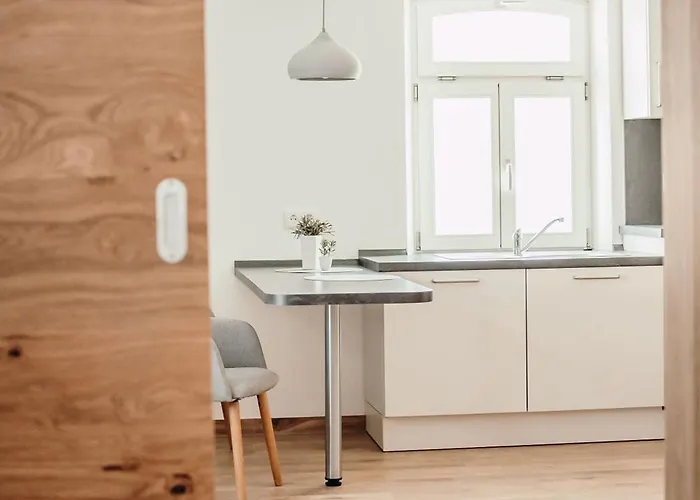 Frau Kunni - Café Und