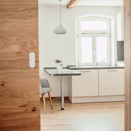 Apartment Frau Kunni - Cafe Und *