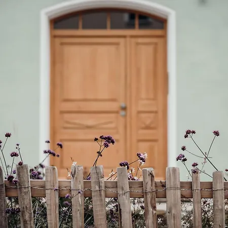 Frau Kunni - Cafe Und Kasberg