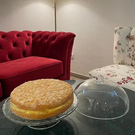 Frau Kunni - Cafe Und * Kasberg