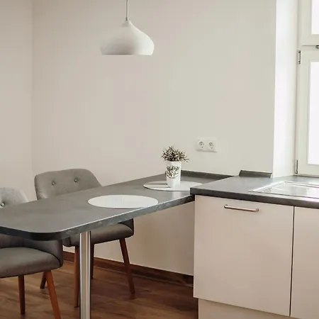 Frau Kunni - Cafe Und Appartement *