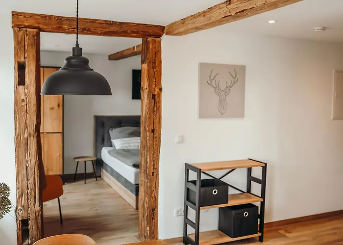 Frau Kunni - Café Und Apartamento *